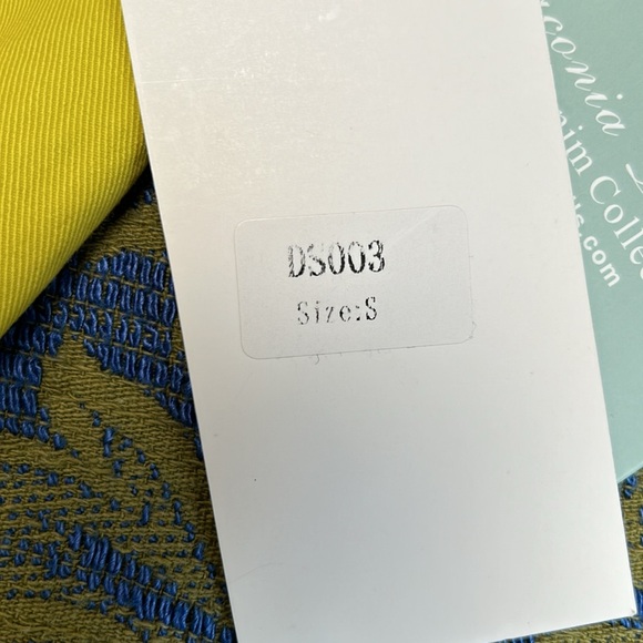 NWT Chaconia Dolls Jeans. Sm. Very diff Mustard Yellow. Straight leg. Waist 15”. - Picture 7 of 13